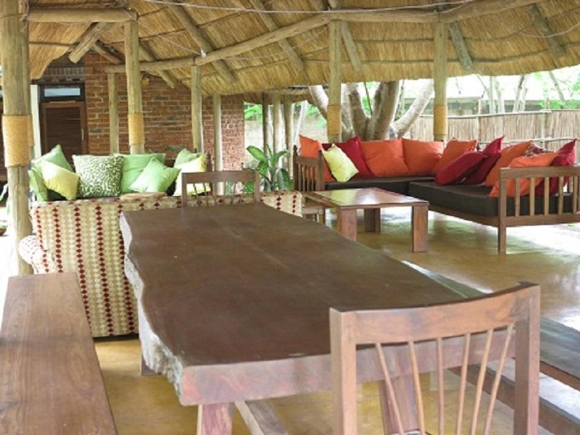Simbamwenni Lodge And Camping Morogoro Extérieur photo